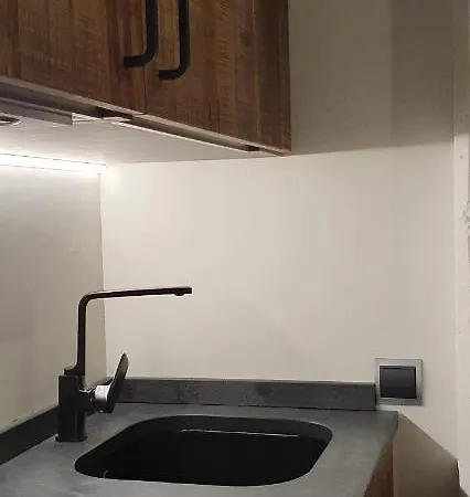 아파트호텔 Y Estudios Dceres 3*